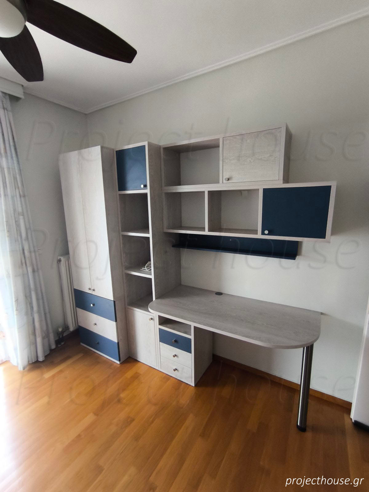 #402 - Γραφείο σύνθεση / συνολικό μήκος 165 εώς 210 cm