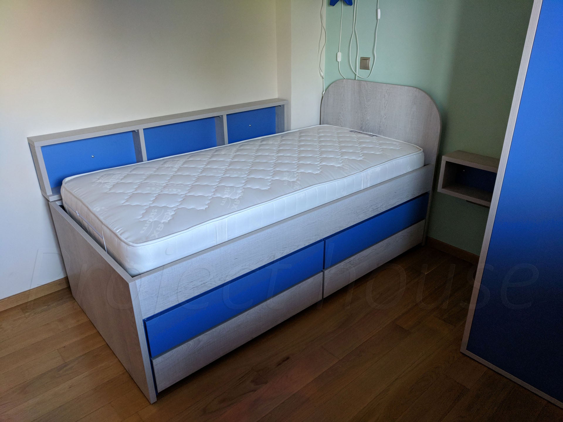 #106 - Κρεβάτι με 4 μεγάλα συρτάρια