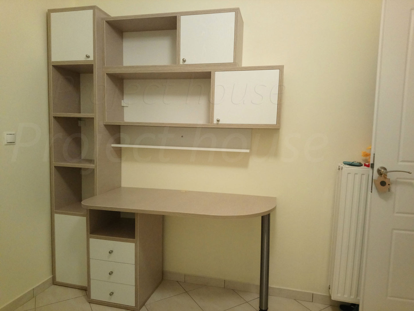 #402 - Γραφείο σύνθεση / συνολικό μήκος 165 εώς 210 cm