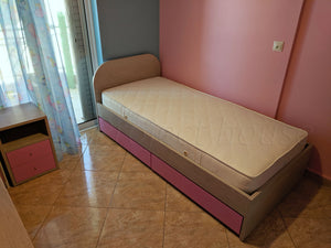 Κρεβάτι με συρτάρια για κορίτσι
