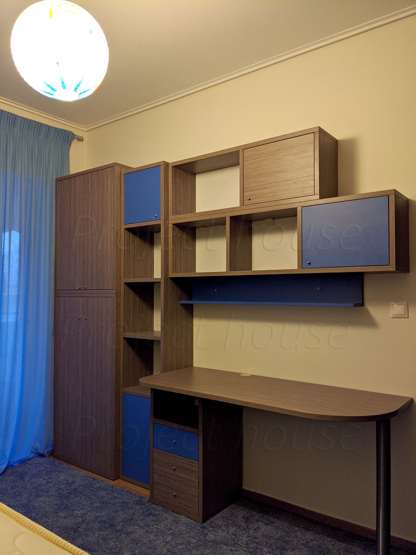 #402 - Γραφείο σύνθεση / συνολικό μήκος 165 εώς 210 cm