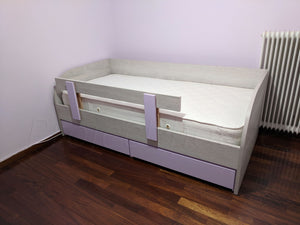 Παιδικό κρεβάτι με 2 συρτάρια και προστατευτικό